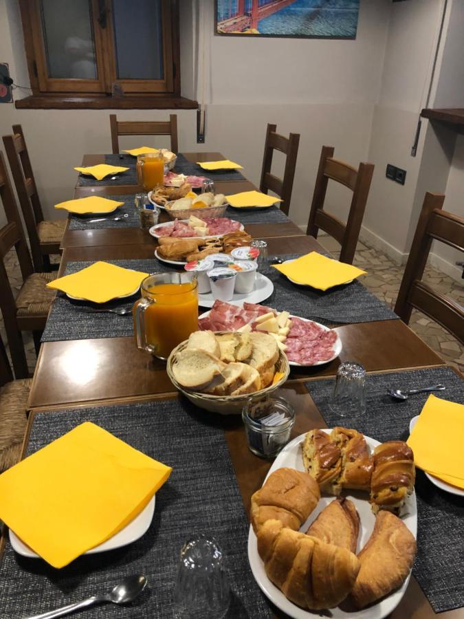 Locanda Alla Stazione Santa Giustina  エクステリア 写真