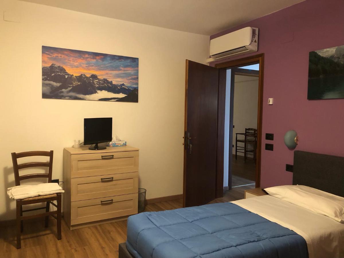 Locanda Alla Stazione Santa Giustina  エクステリア 写真
